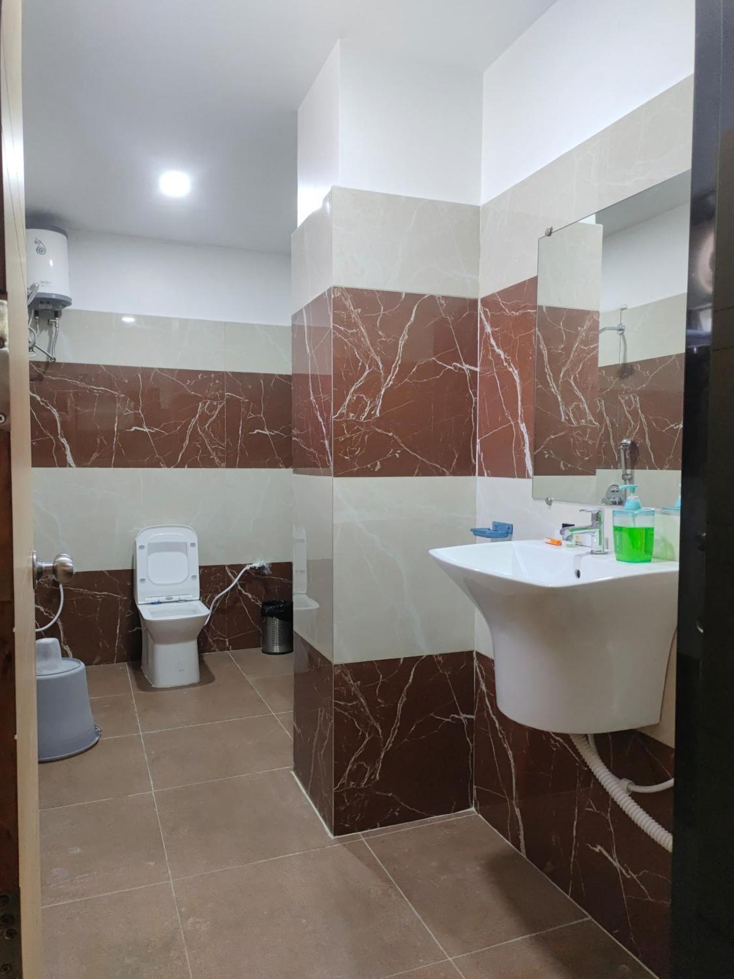 Hotel Meridian Blue Warangal Exterior photo